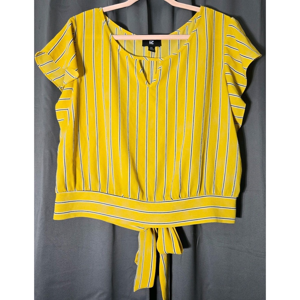 IZ Byer Womens Yellow And Black Striped Short sleeve crop top tie-back Size XXL